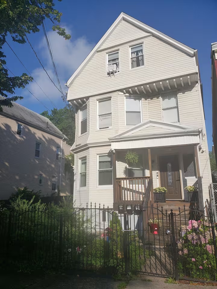 imgi_5_aeab0c37-f6c3-412a-b7e5-49a30f1d4ee8